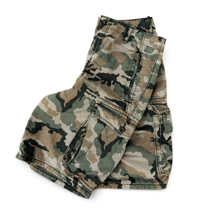 Vintage Levi’s Camo Cargo Shorts Y2K