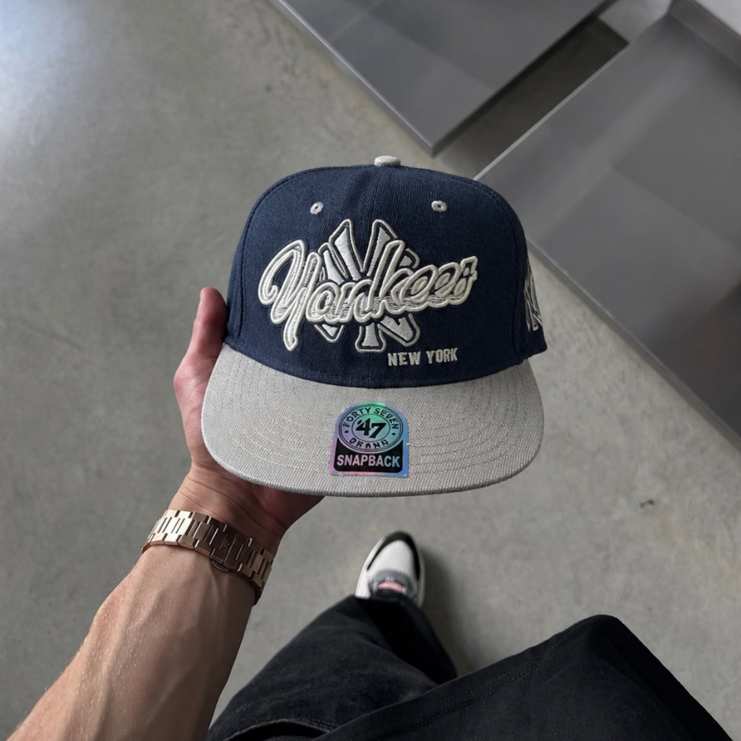Vintage New York Yankees SnapBack Cap